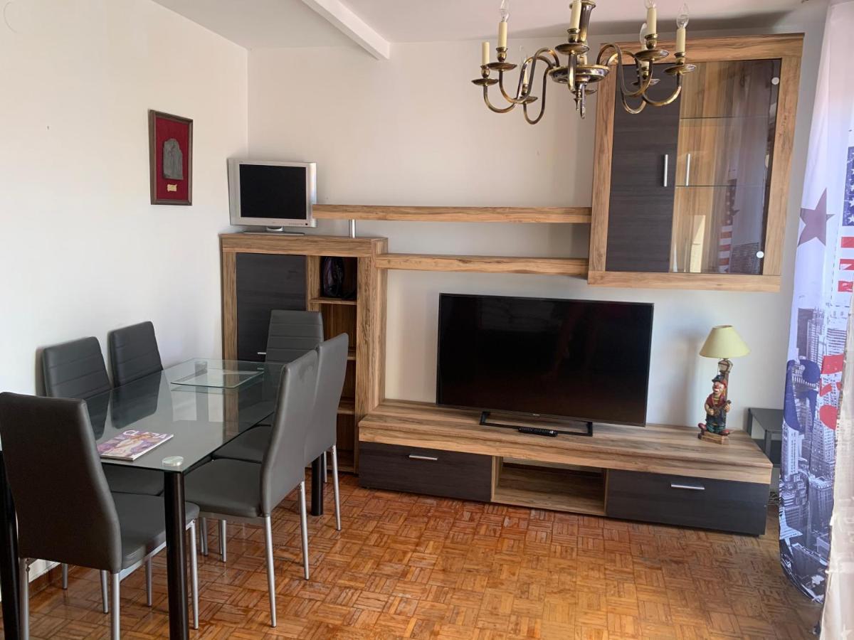 דירות לאון Vivienda Turistica Vistas Catedral מראה חיצוני תמונה